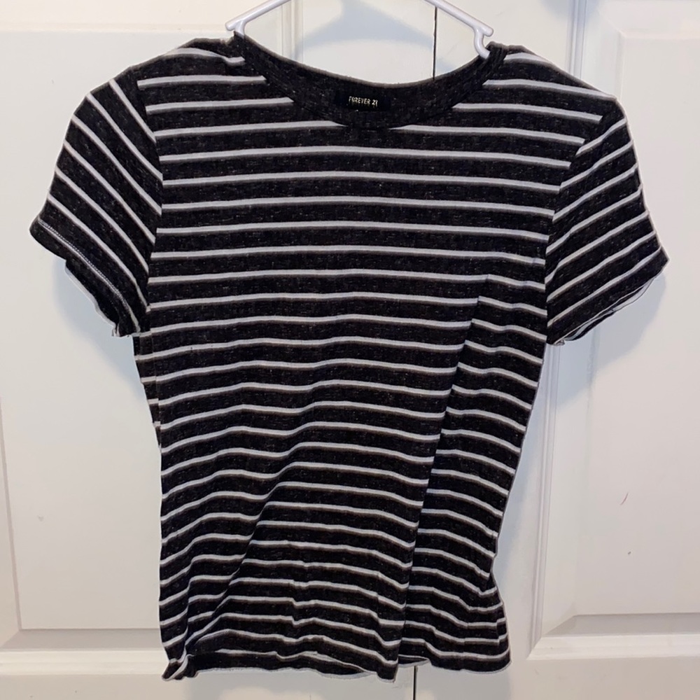 Grey and White Striped Womens Tee; Size Small
